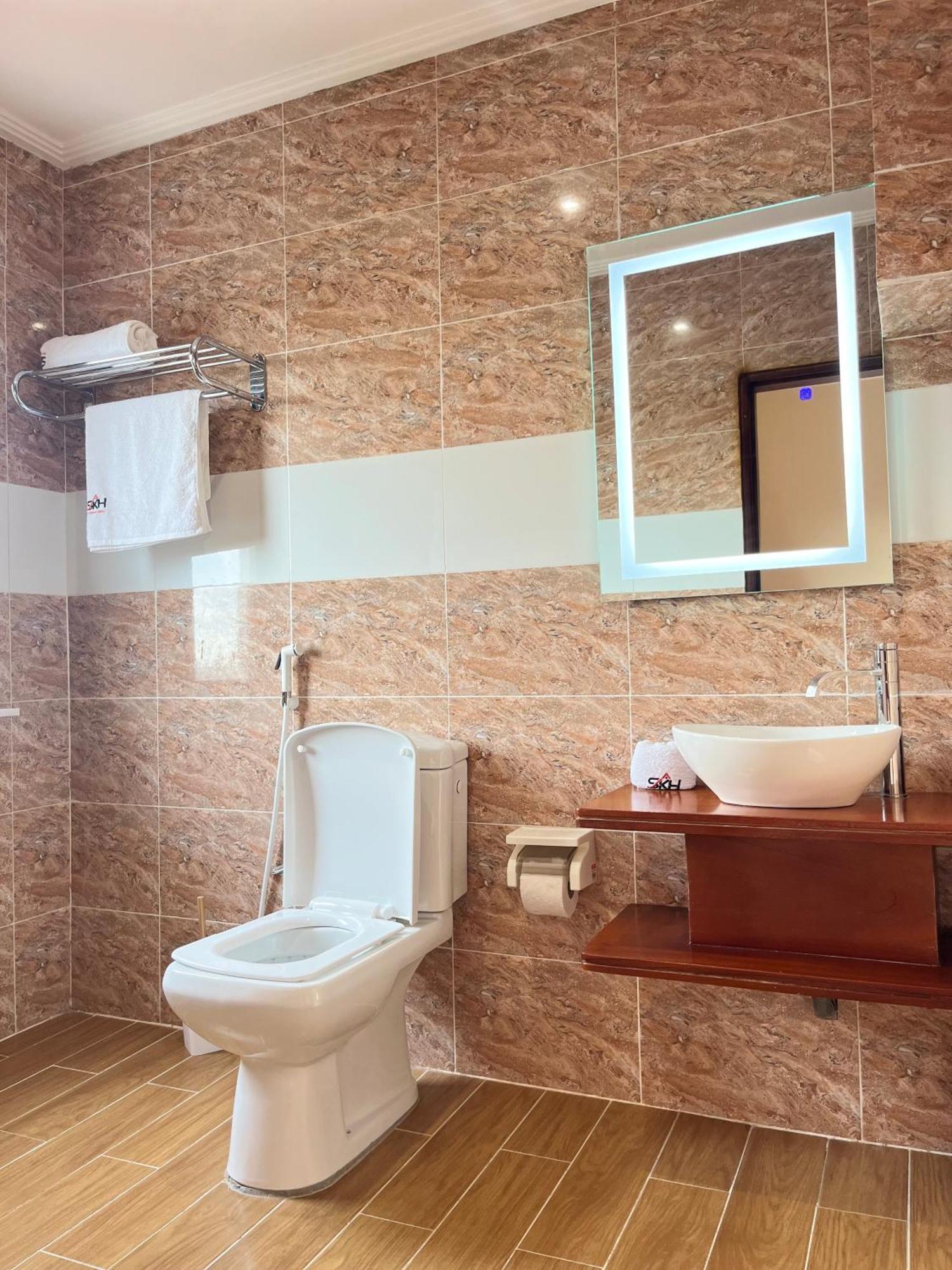 Sky Kenako Hotel Kribi Kültér fotó