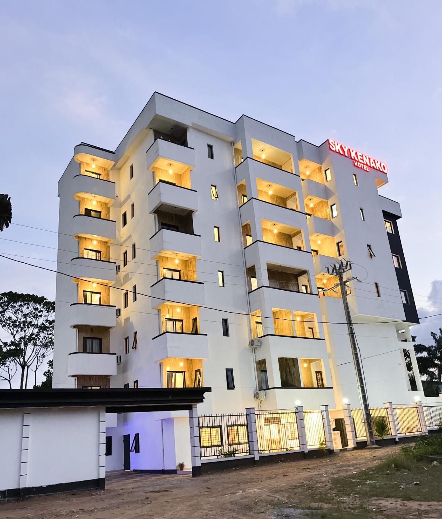 Sky Kenako Hotel Kribi Kültér fotó