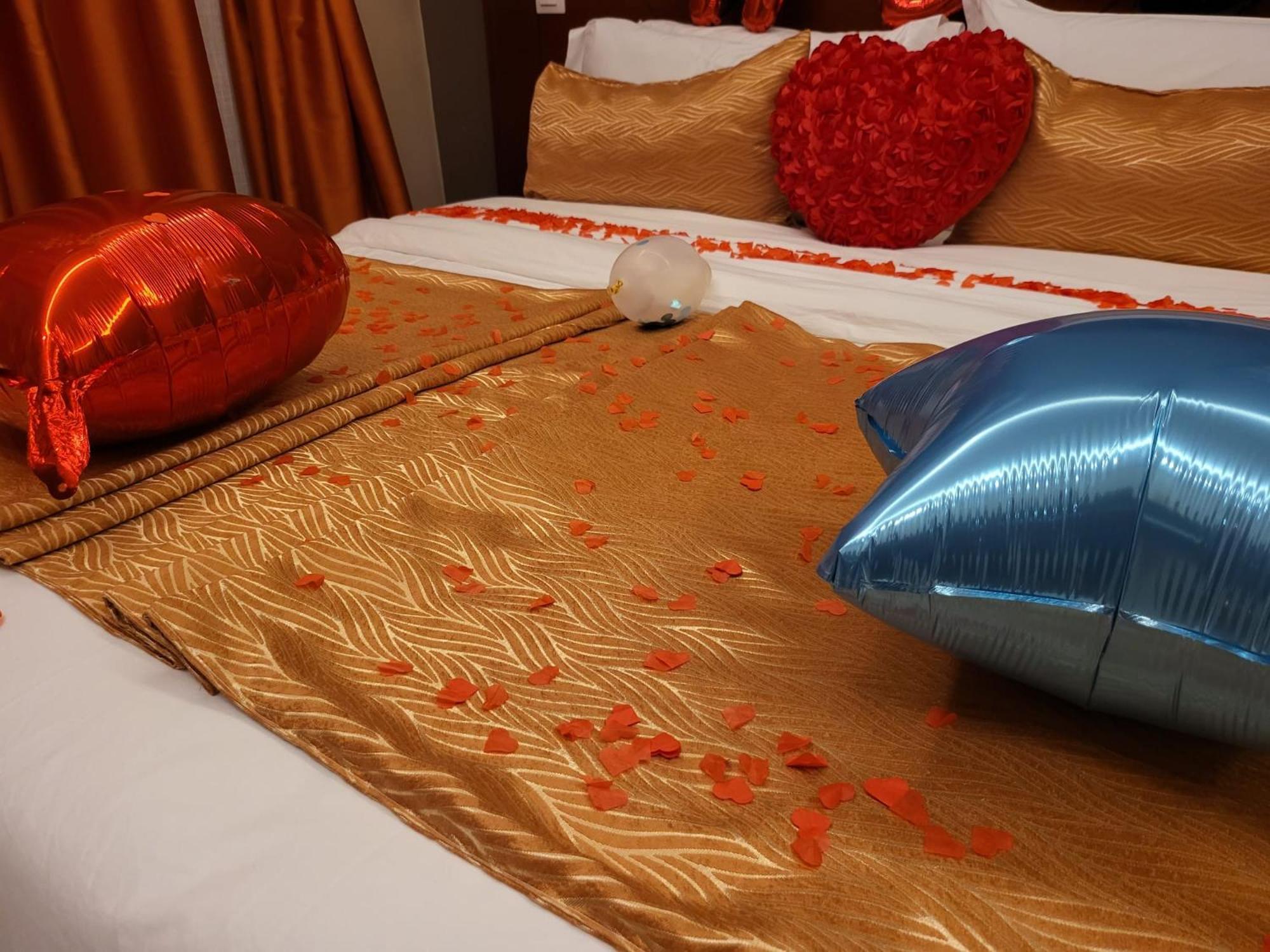 Sky Kenako Hotel Kribi Kültér fotó